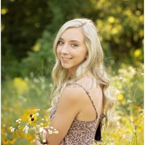 Meet your Posher, Casey